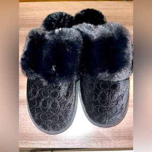 BRAND NEW!! COACH Zuri Signature Velvet CC Logo Slippers Size 9B